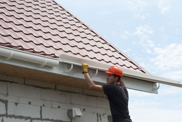 Rain Gutter Repair in Kenosha