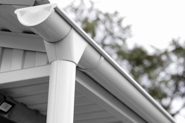 Gutters Replacement in Kenosha